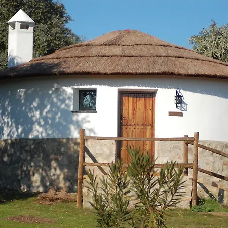 Country house Chozos De La Roca *