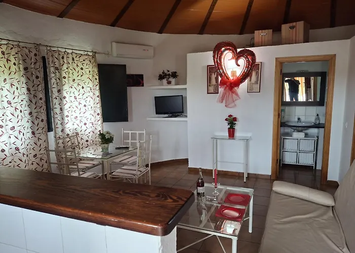 Chozos De La Roca Landhuis